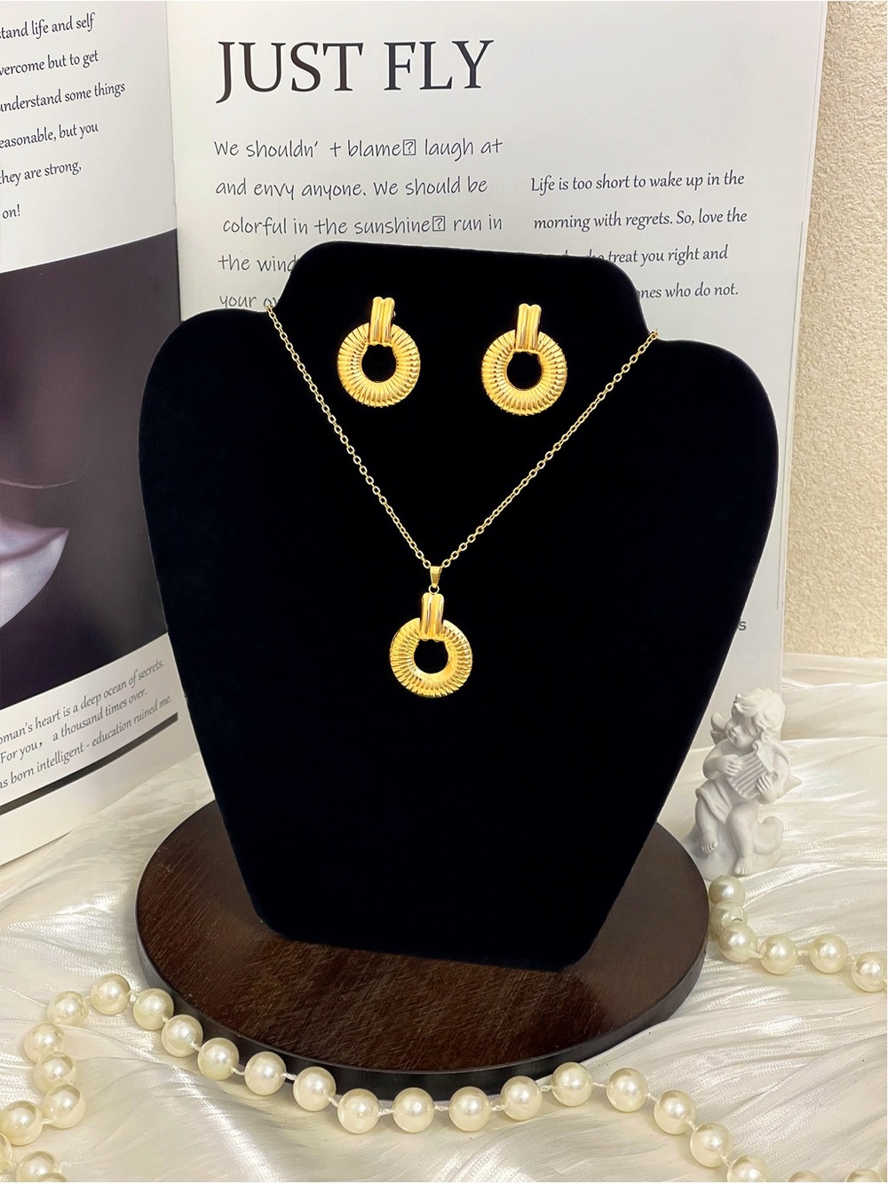 Gold-Tone Circular Pendant Necklace & Earring Set